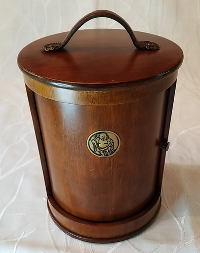 Cassa legno rum - di, pyrat